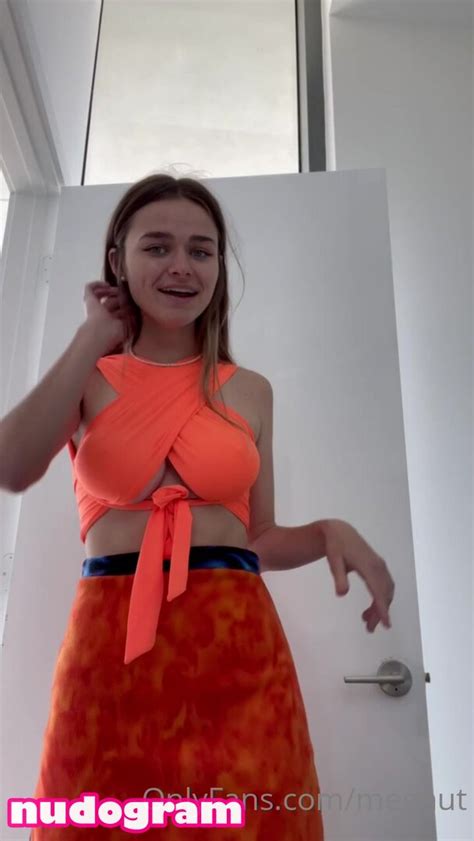 meg nutt onlyfans leak|Megnutt02 Nude Bra Try